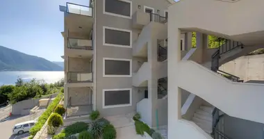 Apartamento 2 habitaciones en Stoliv, Montenegro