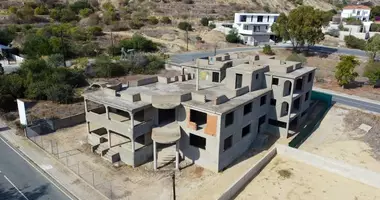 Nieruchomości inwestycyjne 720 m² w Oroklini, Cyprus