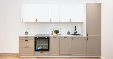Квартира 2 комнаты в Познань, Польша