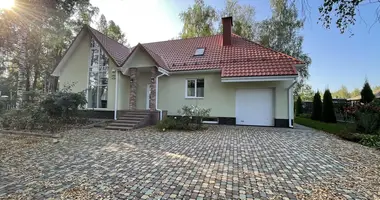 Cottage in Kalodishchy, Belarus