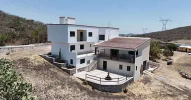 Maison 4 chambres dans El Marques, Mexique