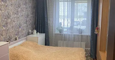 Apartamento 3 habitaciones en Minsk, Bielorrusia