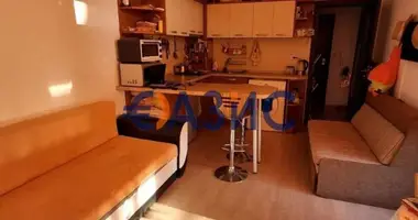 Квартира 2 комнаты в Святой Влас, Болгария