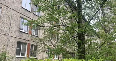 Wohnung 3 zimmer in Kolpino, Russland