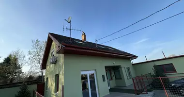 5 room house in Pomaz, Hungary