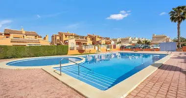 Bungalow 2 chambres avec Au bord de la mer dans Torrevieja, Espagne