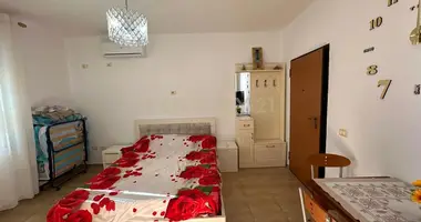 Studio apartment 1 bedroom in Golem, Albania