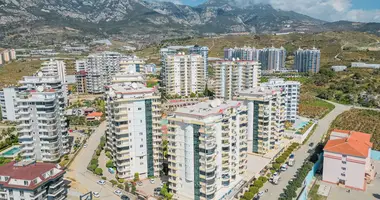 3 bedroom apartment in Mahmutlar, Turkey