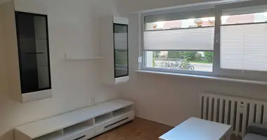 Wohnung 2 zimmer in Warschau, Polen