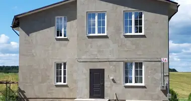 Дом 5 комнат в Лошанский сельский Совет, Беларусь