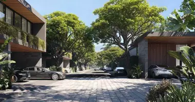 Villa  mit Parkplatz, neues Gebäude, mit Garage in Phuket, Thailand