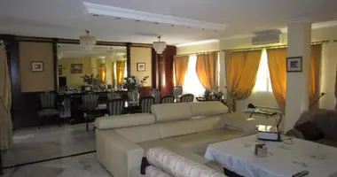 4 bedroom apartment in Fuengirola, Spain