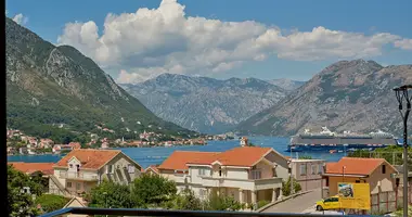 Wohnung 2 Zimmer in Dobrota, Montenegro