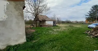 Plot of land in Nemesgoerzsoeny, Hungary