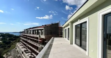 Apartamento 2 habitaciones en Kamenovo, Montenegro