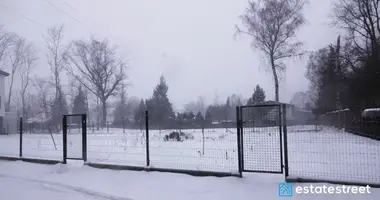 Grundstück in Zielonka, Polen