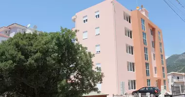 Квартира 3 спальни в Добра Вода, Черногория