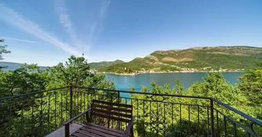 Дом 4 спальни в Donja Lastva, Черногория