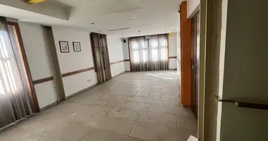 Shop 168 m² in Nicosia, Cyprus