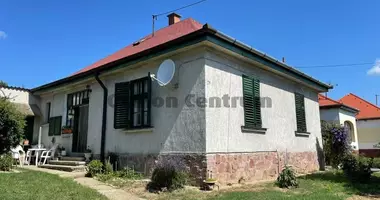 4 room house in Szentlaszlo, Hungary