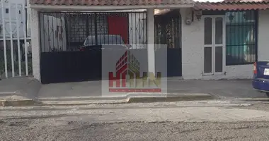 Maison 3 chambres dans Coacalco de Berriozabal, Mexique
