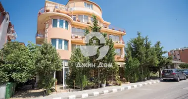 Hôtel « Bohemi » avec restaurant dans le village de Ravda dans Ravda, Bulgarie