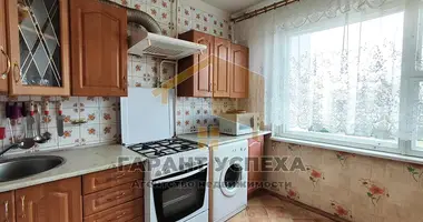 Apartamento 3 habitaciones en Muhavecki selski Savet, Belarús