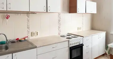 Wohnung 3 zimmer in Minsk, Belarus