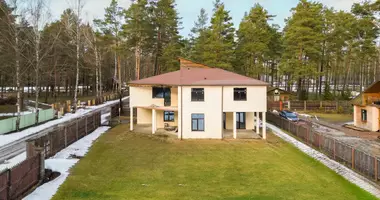 Haus 7 Zimmer in Bezirk Neuermühlen, Lettland
