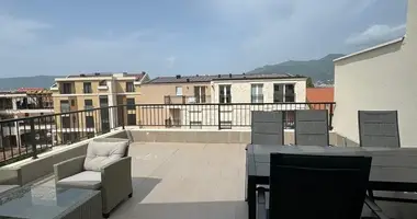 Wohnung 2 Schlafzimmer in Donja Lastva, Montenegro