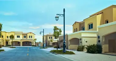 Villa 4 bedrooms in Dubai, United Arab Emirates