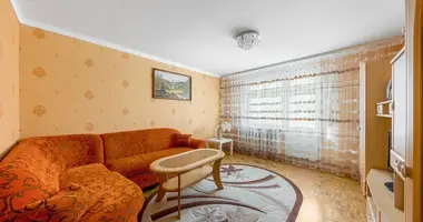 Apartamento 3 habitaciones en Kreivalauziai, Lituania