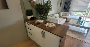 Mieszkanie 2 pokoi w Mezitli, Turcja
