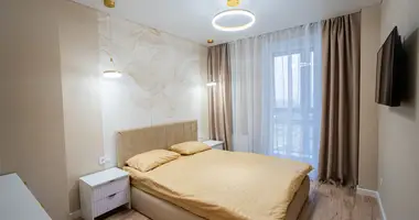 Wohnung 2 zimmer mit Balkon, mit Möbliert, mit Aufzug in Minsk, Weißrussland