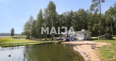 Casa de campo 4 habitaciones en Kirkkonummi, Finlandia