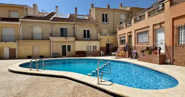 Casa 4 habitaciones en Torrevieja, España