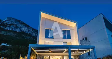 Villa 4 bedrooms with parking, with Air conditioner, with Sea view in Montenegro