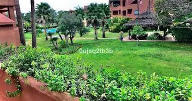 3 bedroom apartment in Estepona, Spain