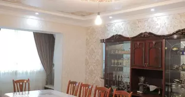 Квартира 4 комнаты в Ташкентский район, Узбекистан