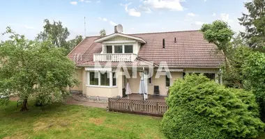Casa 7 habitaciones en Helsinki sub region, Finlandia