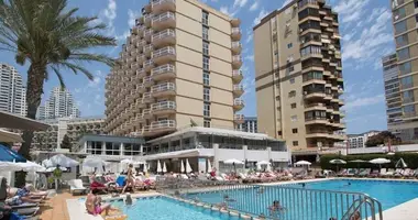 Apart-hotel with 36 apartments in the center of Benidorm, €5.0 million. in Benidorm, Spanien