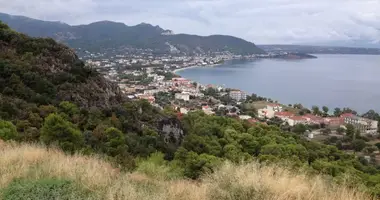 Terrain dans Corinthe, Grèce