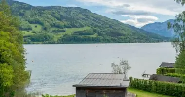 Villa 8 rooms in Innerschwand am Mondsee, Austria