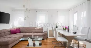 1 room apartment in Makarska, Croatia