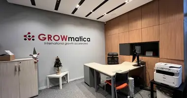 Commercial property 125 m² in Warsaw, Poland