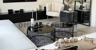 4 room apartment in Budaoers, Hungary