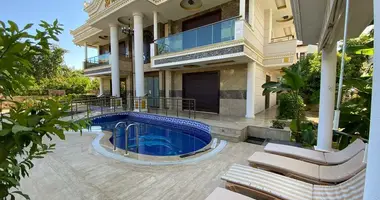Villa in Kemer, Türkei