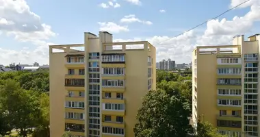 Apartamento 4 habitaciones en Minsk, Bielorrusia