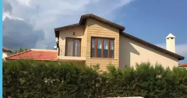 Casa grande 4 habitaciones en Karavas, Chipre del Norte