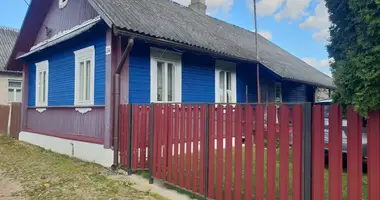 Maison dans Ivianiecki siel ski Saviet, Biélorussie